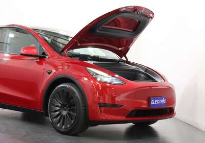 2022 Tesla Model Y Rear-Wheel Drive