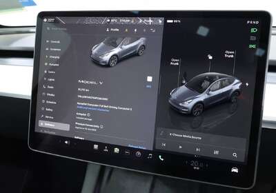 2023 Tesla Model Y Rear-Wheel Drive