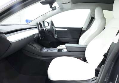 2023 Tesla Model Y Rear-Wheel Drive