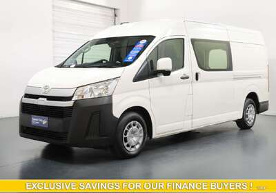 2022 Toyota Hiace 