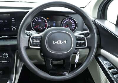 2022 Kia Carnival S