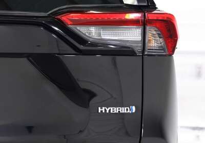 2023 Toyota RAV4 GX HYBRID 2WD