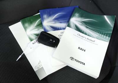 2023 Toyota RAV4 GX HYBRID 2WD