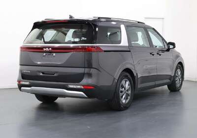 2022 Kia Carnival S