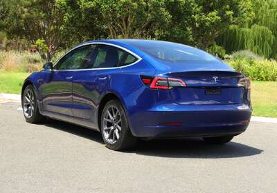 2019 Tesla Model 3 Standard Range Plus