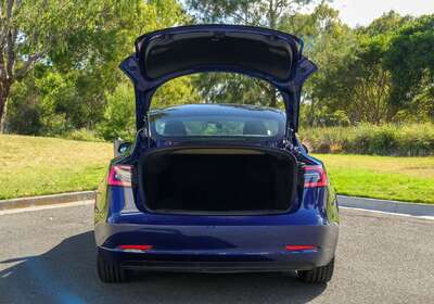 2019 Tesla Model 3 Standard Range Plus