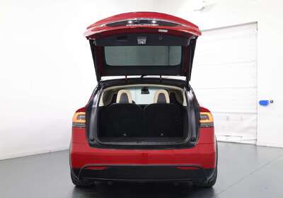 2017 Tesla Model X 75D (75XB)