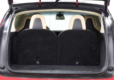 2017 Tesla Model X 75D (75XB)