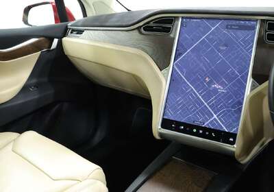 2017 Tesla Model X 75D (75XB)