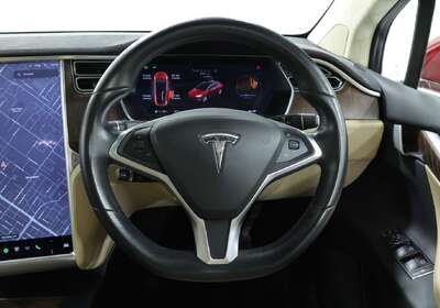 2017 Tesla Model X 75D (75XB)