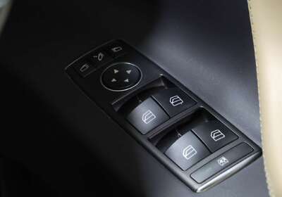 2017 Tesla Model X 75D (75XB)