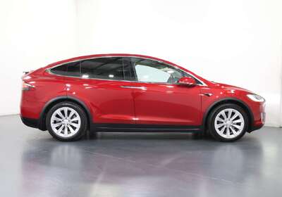 2017 Tesla Model X 75D (75XB)