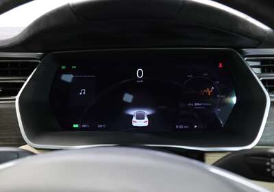 2015 Tesla Model S 70