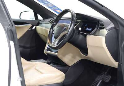 2015 Tesla Model S 70