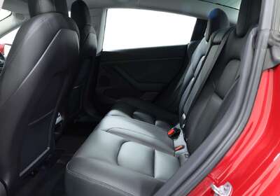 2022 Tesla Model 3 REAR-WHEEL DRIVE