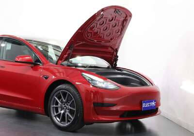 2022 Tesla Model 3 REAR-WHEEL DRIVE