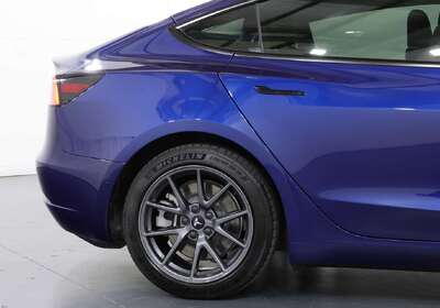 2021 Tesla Model 3 STANDARD RANGE PLUS RWD