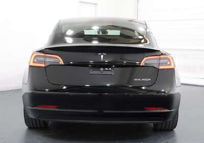 2019 Tesla Model 3 PERFORMANCE