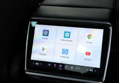 2019 Tesla Model 3 PERFORMANCE