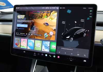 2019 Tesla Model 3 PERFORMANCE