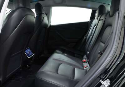 2019 Tesla Model 3 PERFORMANCE