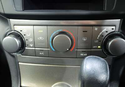 2013 Toyota Kluger Altitude