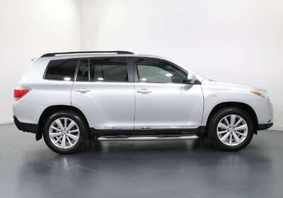 2013 Toyota Kluger Altitude