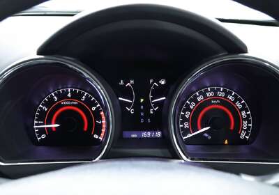 2013 Toyota Kluger Altitude