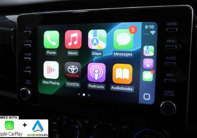 2023 Toyota Hilux SR (4x4)