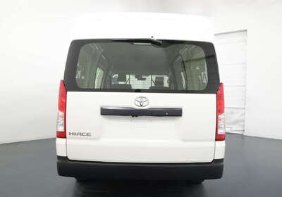2022 Toyota Hiace 