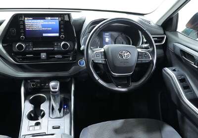 2021 Toyota Kluger GX