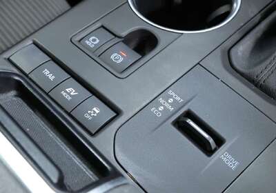 2021 Toyota Kluger GX