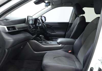 2021 Toyota Kluger GX