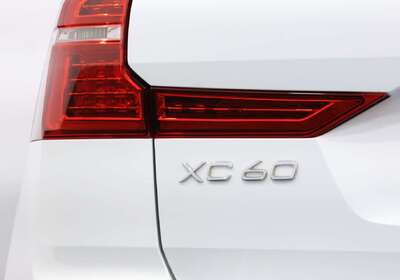 2023 Volvo XC60 Ultimate B6 Dark