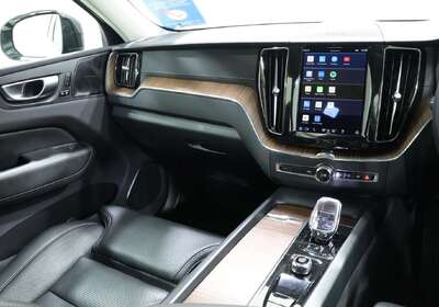 2023 Volvo XC60 Ultimate B6 Dark