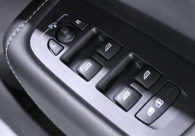 2023 Volvo XC60 Ultimate B6 Dark