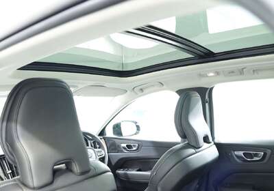 2023 Volvo XC60 Ultimate B6 Dark