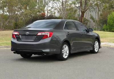 2013 Toyota Camry Atara R