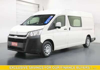 2022 Toyota Hiace 