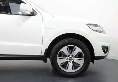 2012 Hyundai Santa Fe Trail