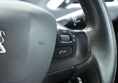 2018 Peugeot 2008 Active