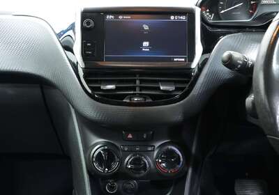 2018 Peugeot 2008 Active