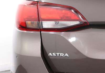 2018 Holden Astra LT