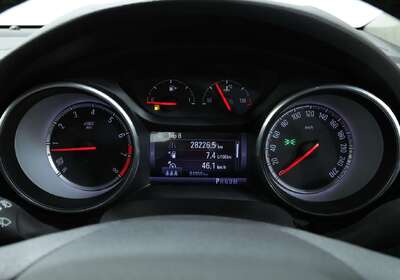 2018 Holden Astra LT