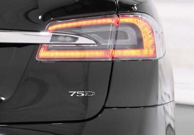 2018 Tesla Model S 75D
