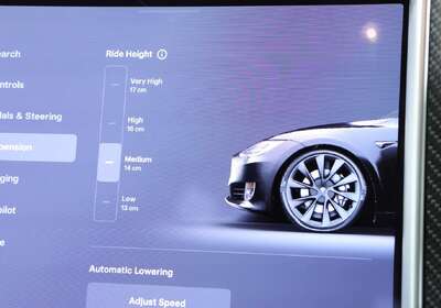 2018 Tesla Model S 75D