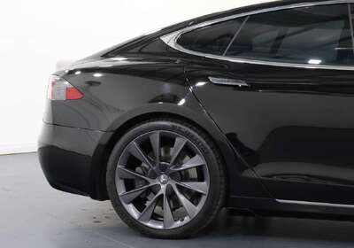 2018 Tesla Model S 75D