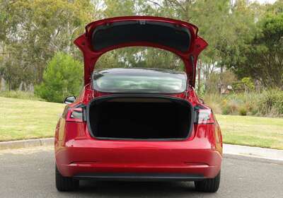 2019 Tesla Model 3 Standard Range Plus