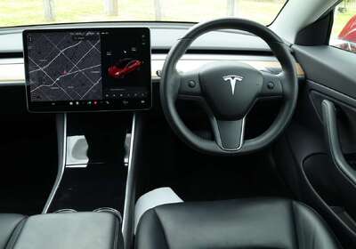 2019 Tesla Model 3 Standard Range Plus