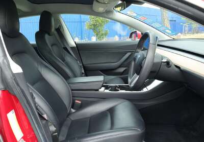 2019 Tesla Model 3 Standard Range Plus